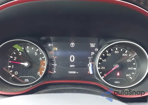 2019 Jeep Compass Trailhawk 4X4 from USA, damaged, VIN 3C4NJDDB4KT733311